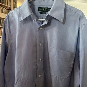 Ralph Lauren Men's Light Blue Dress Shirt, non iron. Size 17.5, 34/35 sleeves.